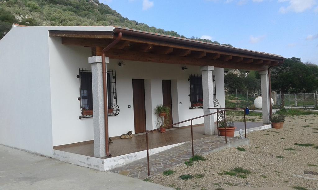 Agriturismo Locoe Oliena Exterior foto